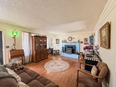 Tiny photo for 2153 NE Sunset View Lane, Prineville, OR 97754 (MLS # 220217823)