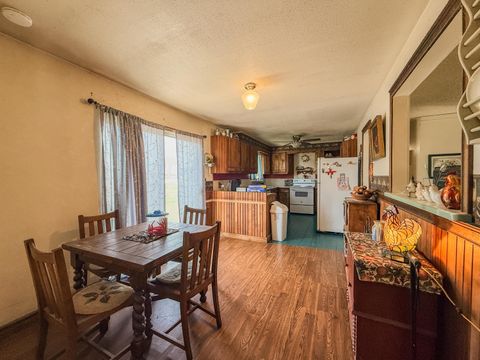 Tiny photo for 2153 NE Sunset View Lane, Prineville, OR 97754 (MLS # 220217823)