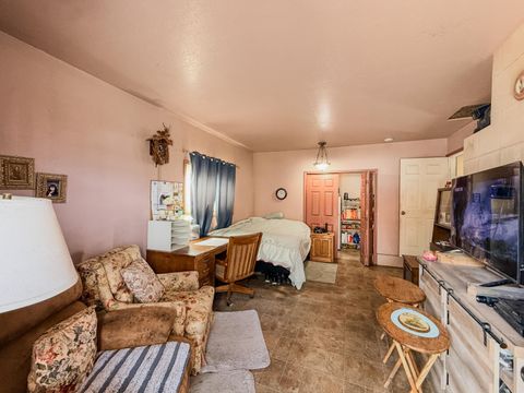 Tiny photo for 2153 NE Sunset View Lane, Prineville, OR 97754 (MLS # 220217823)