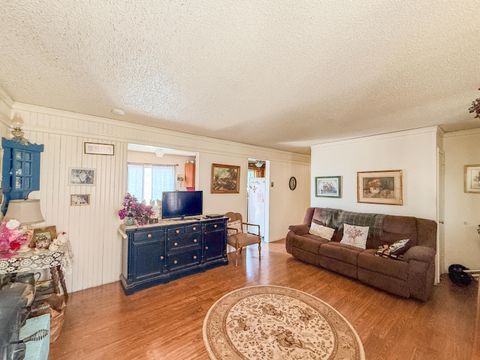 Tiny photo for 2153 NE Sunset View Lane, Prineville, OR 97754 (MLS # 220217823)