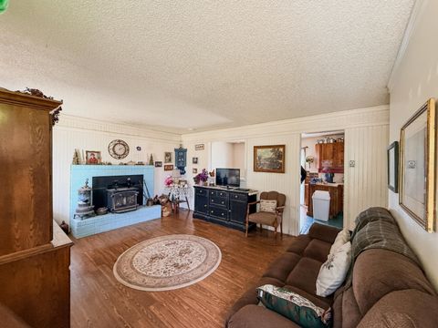 Tiny photo for 2153 NE Sunset View Lane, Prineville, OR 97754 (MLS # 220217823)