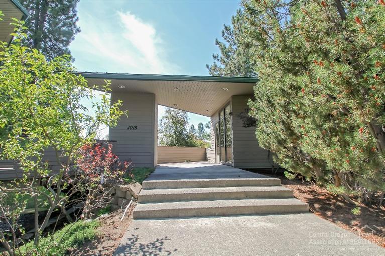 Deschutes River Cros - Commercial Sale