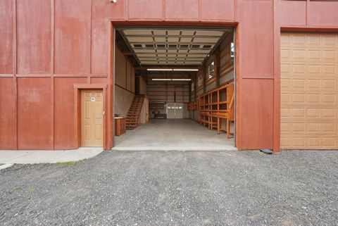 Tiny photo for 12550 NW Steelhead Falls Drive, Terrebonne, OR 97760 (MLS # 220217397)