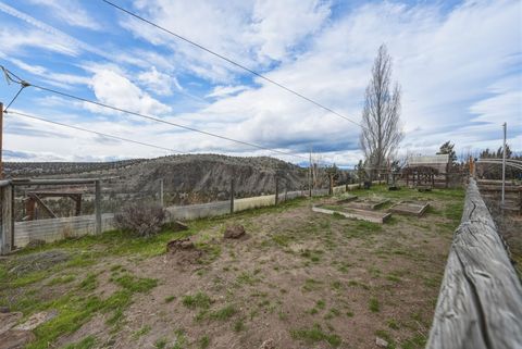 Tiny photo for 12550 NW Steelhead Falls Drive, Terrebonne, OR 97760 (MLS # 220217397)