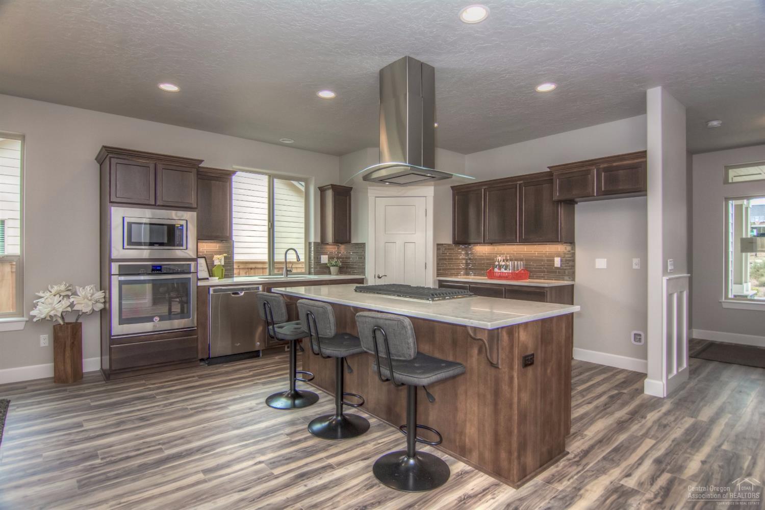 Viewpoint Ridge - Residential