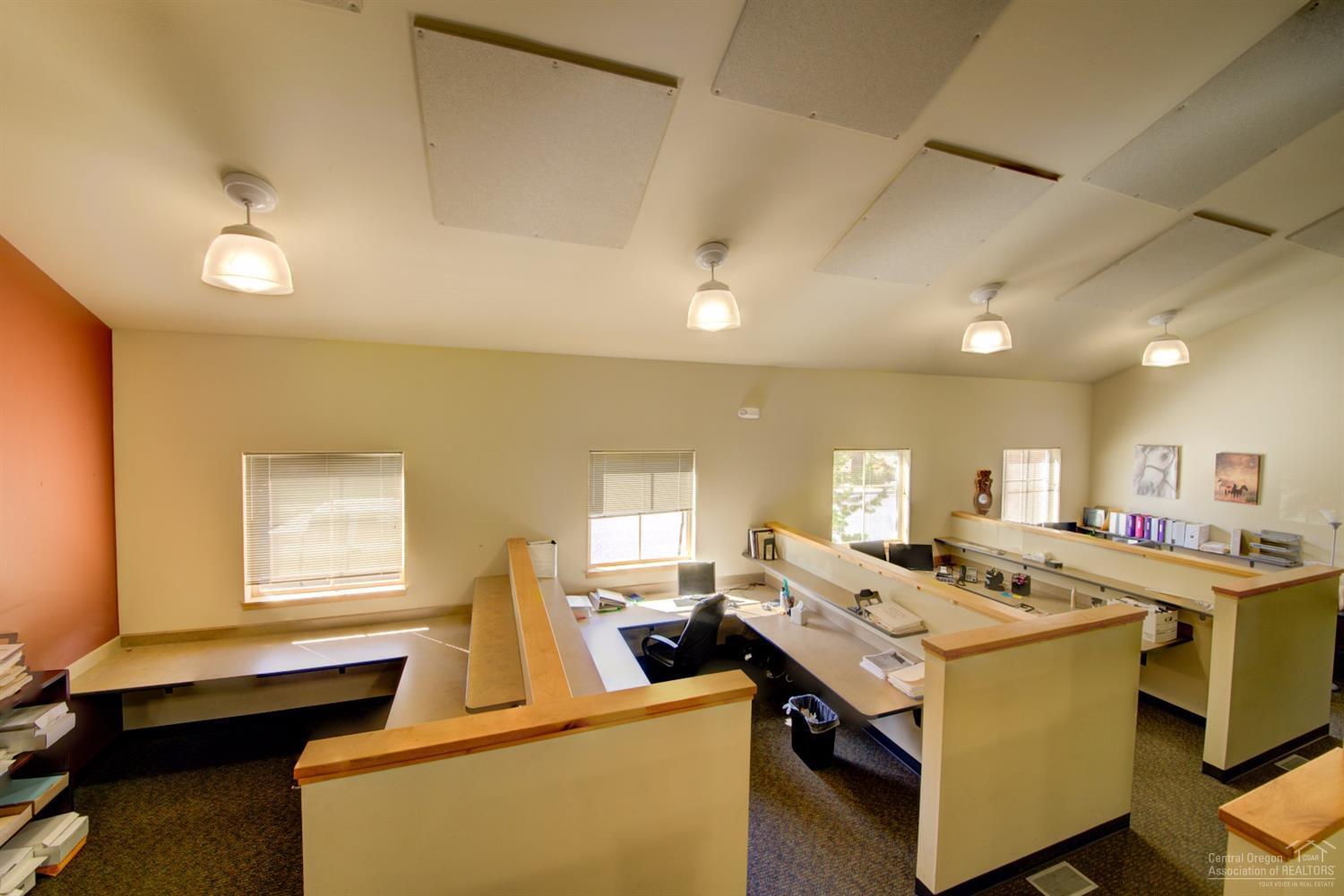 NorthWest Crossing - Commercial Sale