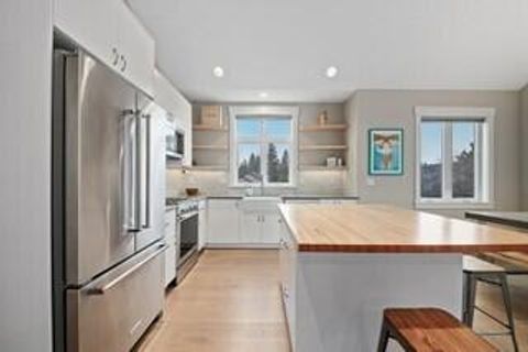 Tiny photo for 1913 NW Monterey Mews # 8, Bend, OR 97703 (MLS # 220213700)