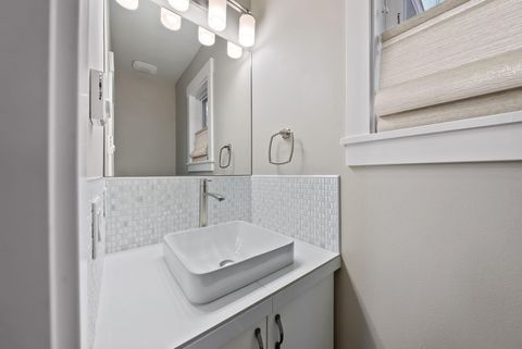 Tiny photo for 1913 NW Monterey Mews # 8, Bend, OR 97703 (MLS # 220213700)