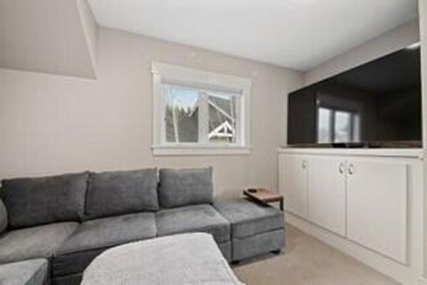 Tiny photo for 1913 NW Monterey Mews # 8, Bend, OR 97703 (MLS # 220213700)