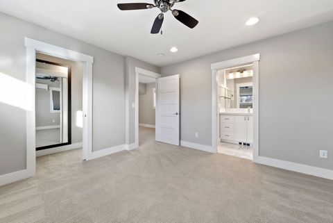 Tiny photo for 1913 NW Monterey Mews # 8, Bend, OR 97703 (MLS # 220213700)