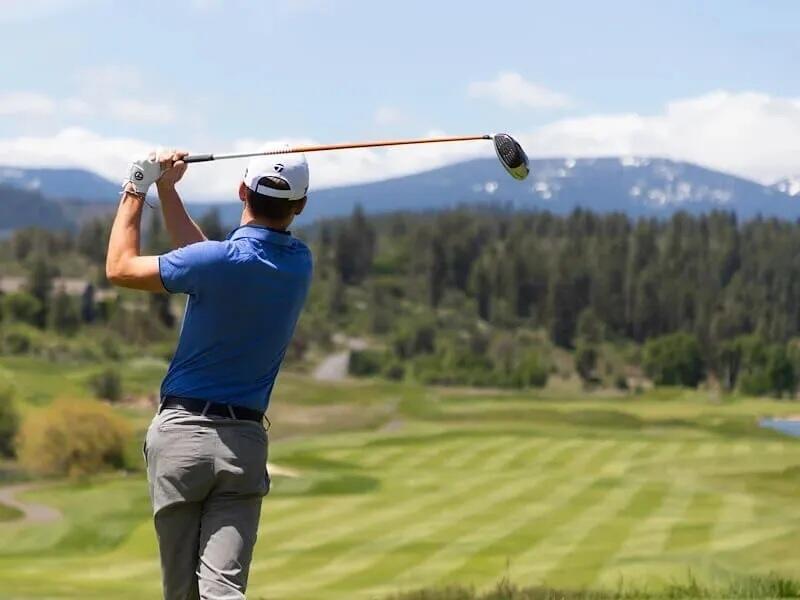 Running YResort - Land