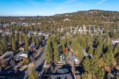 Tiny photo for 2398 NW Lemhi Pass Drive, Bend, OR 97703 (MLS # 220214849)