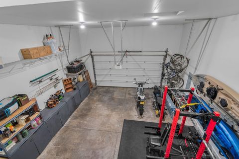 Tiny photo for 2398 NW Lemhi Pass Drive, Bend, OR 97703 (MLS # 220214849)