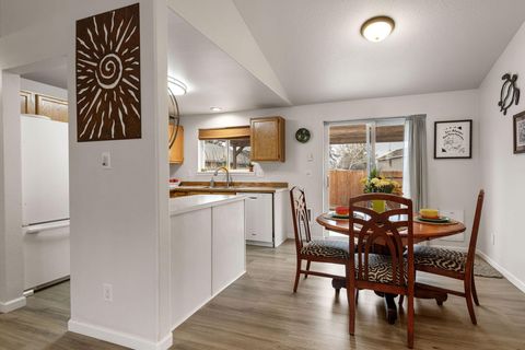 Tiny photo for 3041 SW Salmon Avenue, Redmond, OR 97756 (MLS # 220215509)