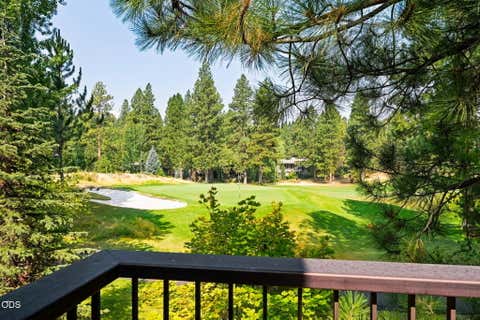 Tiny photo for 61673 Tam McArthur Loop, Bend, OR 97702 (MLS # 220227144)