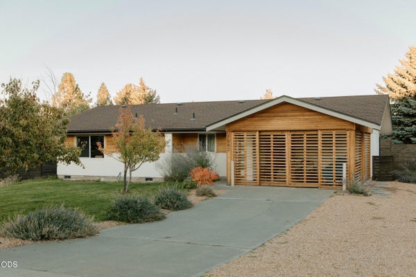 1882 NE DIABLO WAY, BEND, OR 97701 - Image 804e437c93846248cef7e2008a70042e/647924667