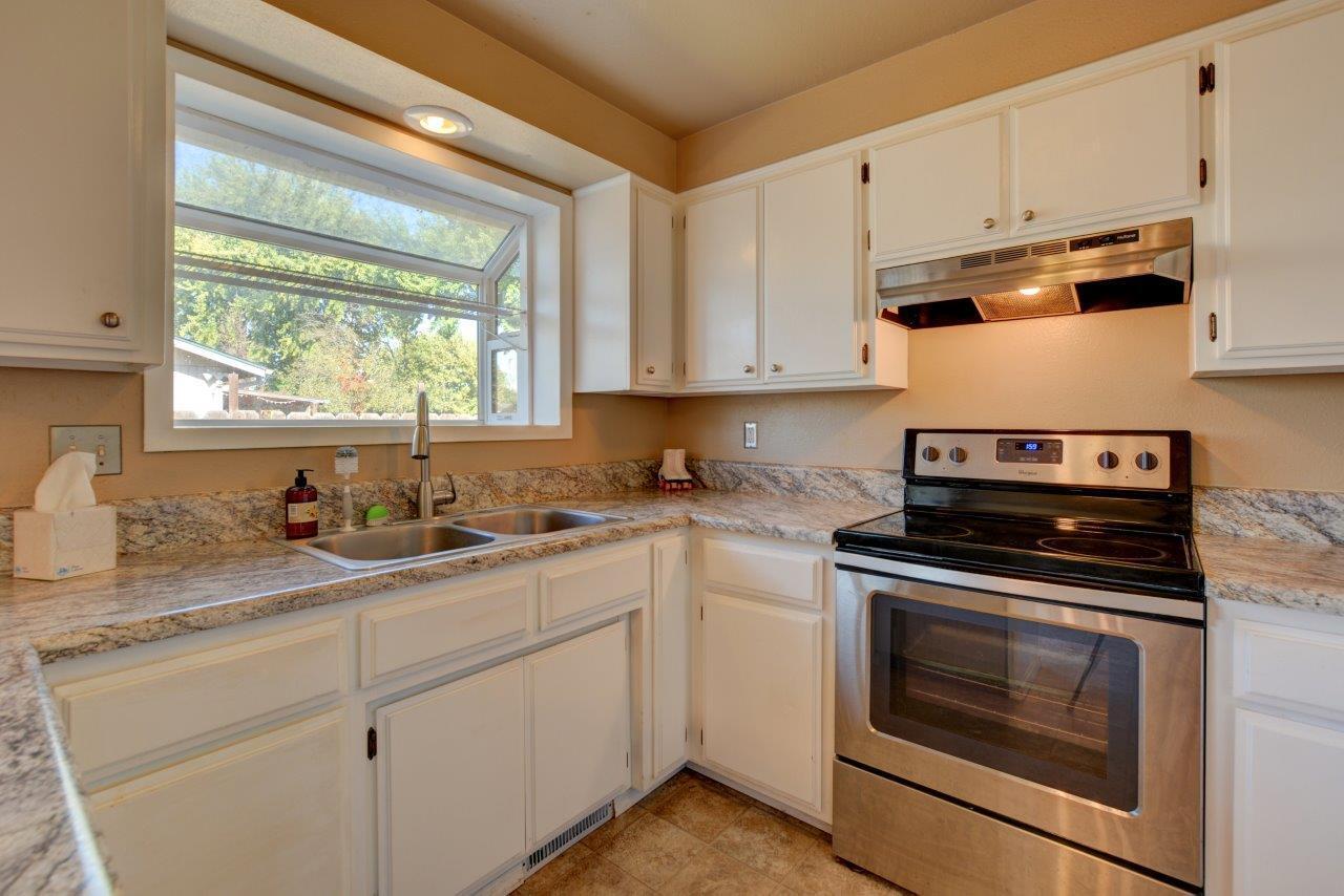 Cascade Village Unit No 9 - Residential