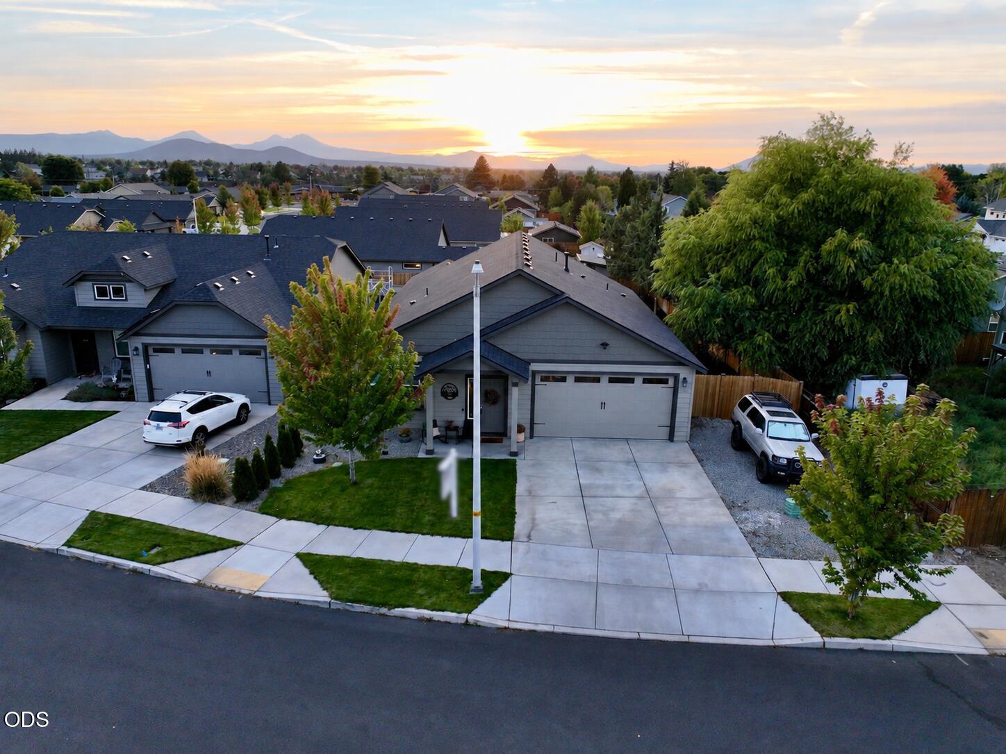 1997 NW 8th