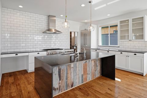 Tiny photo for 2656 NW Nordeen Way, Bend, OR 97703 (MLS # 220219486)