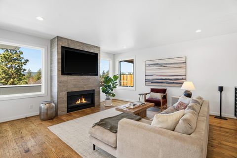 Tiny photo for 2656 NW Nordeen Way, Bend, OR 97703 (MLS # 220219486)