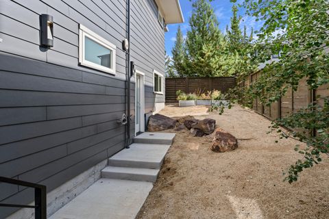 Tiny photo for 2656 NW Nordeen Way, Bend, OR 97703 (MLS # 220219486)