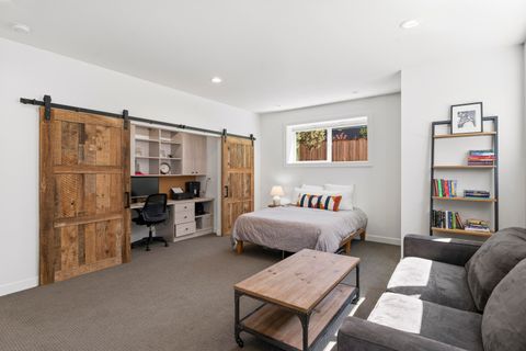 Tiny photo for 2656 NW Nordeen Way, Bend, OR 97703 (MLS # 220219486)