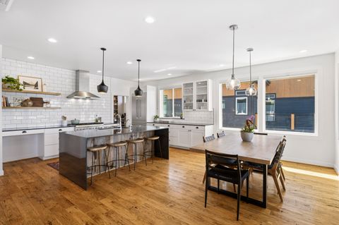 Tiny photo for 2656 NW Nordeen Way, Bend, OR 97703 (MLS # 220219486)