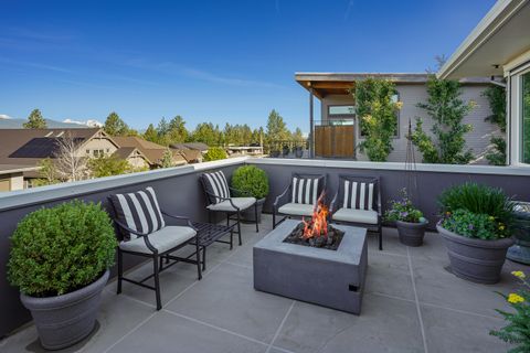 Tiny photo for 2656 NW Nordeen Way, Bend, OR 97703 (MLS # 220219486)