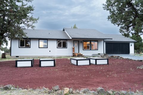 24880 Deer Lane Bend OR 97701