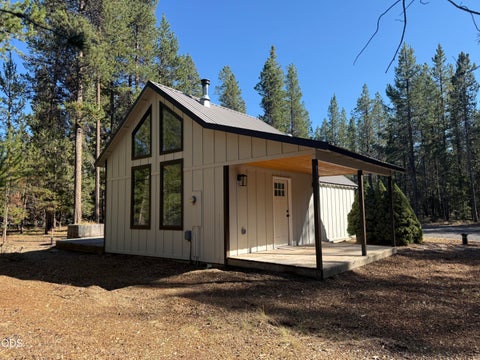 Photo of 52318 Dustan Road, La Pine, OR 97739 (MLS # 220227888)