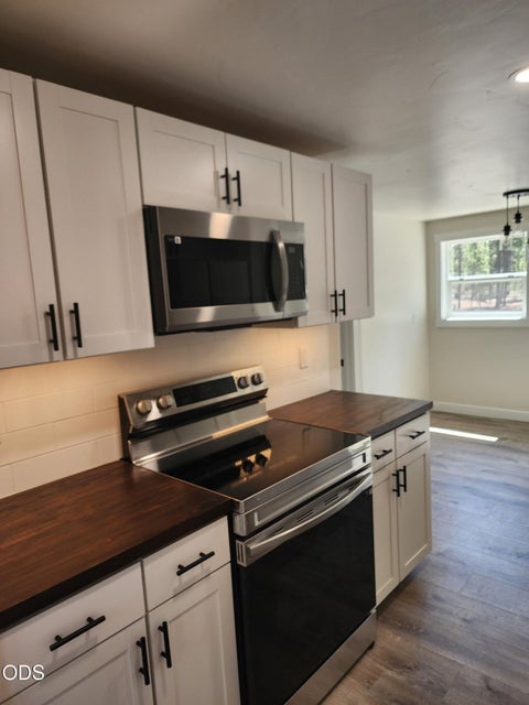 Tiny photo for 52318 Dustan Road, La Pine, OR 97739 (MLS # 220227888)