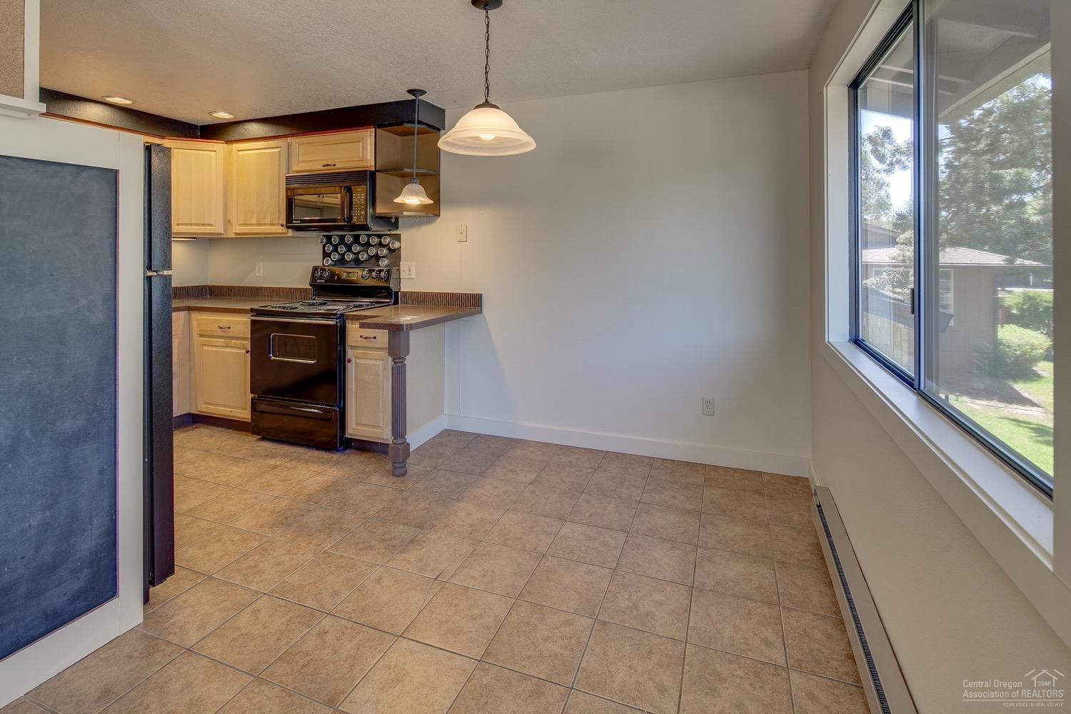 Winchester Arms - Residential Income