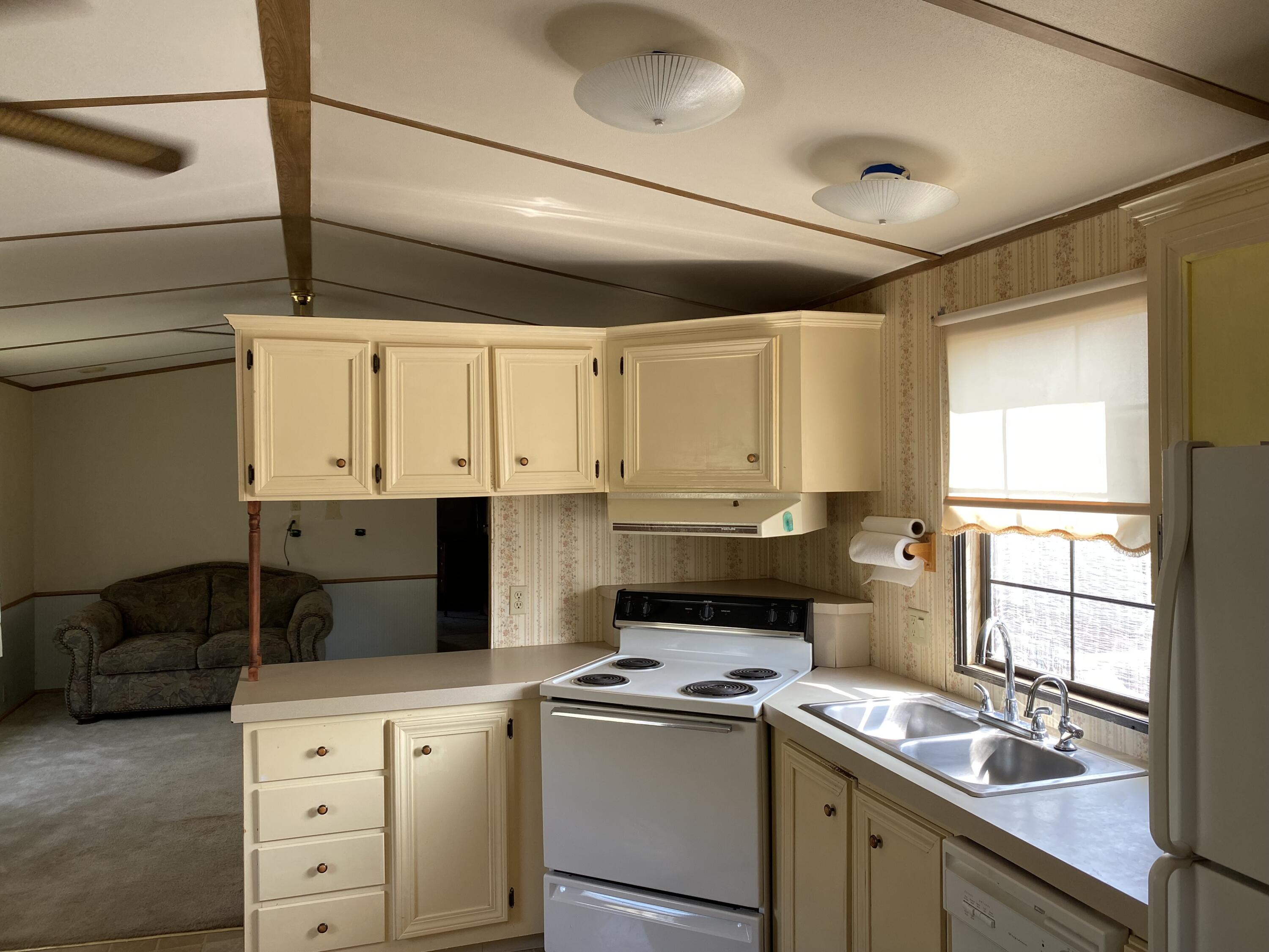 Cascade Village Unit No 1 - Residential