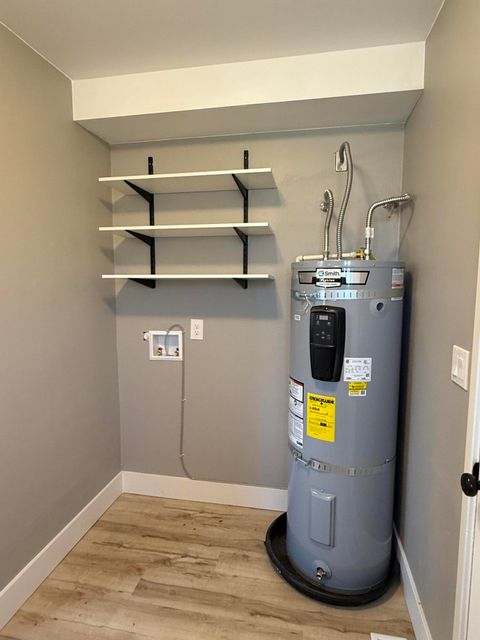 Tiny photo for 4199 Hilyard Avenue, Klamath Falls, OR 97603 (MLS # 220211104)