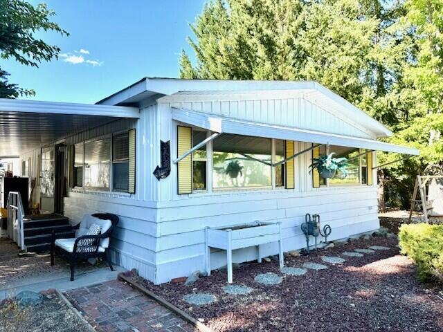 Rogue Lea Estates - Residential