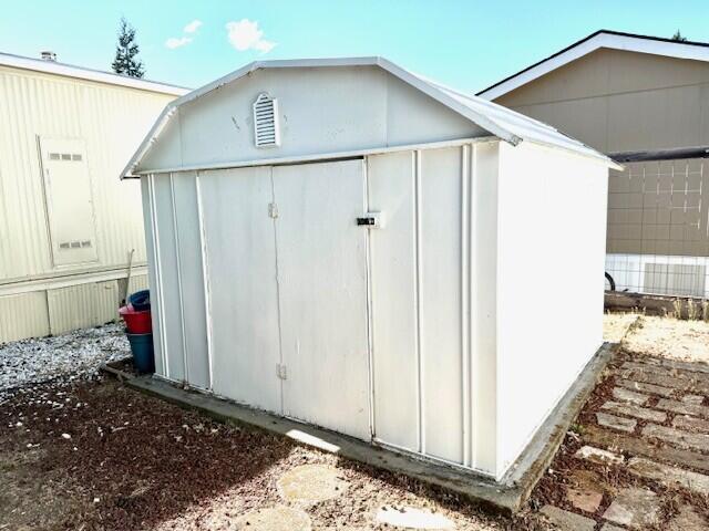 Rogue Lea Estates - Residential