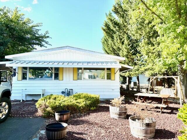 Rogue Lea Estates - Residential