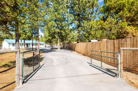 Tiny photo for 15924 Sparks Drive, La Pine, OR 97739 (MLS # 220219202)