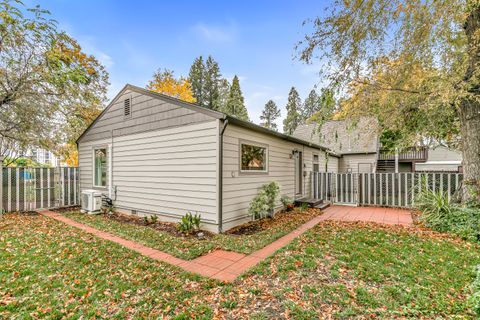 Tiny photo for 706 Monroe Street, Medford, OR 97501 (MLS # 220211811)