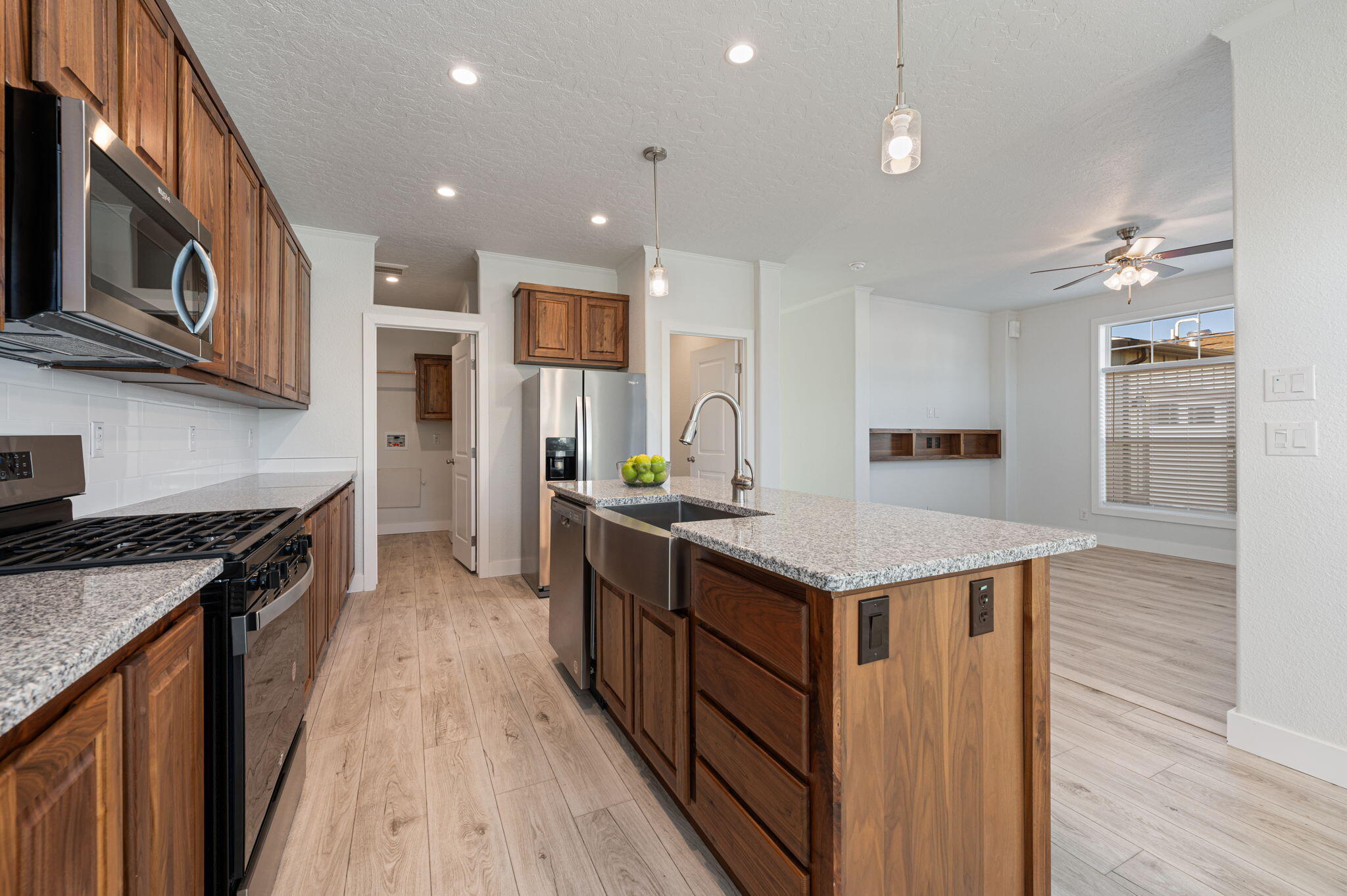 20766 My Longest Way 51