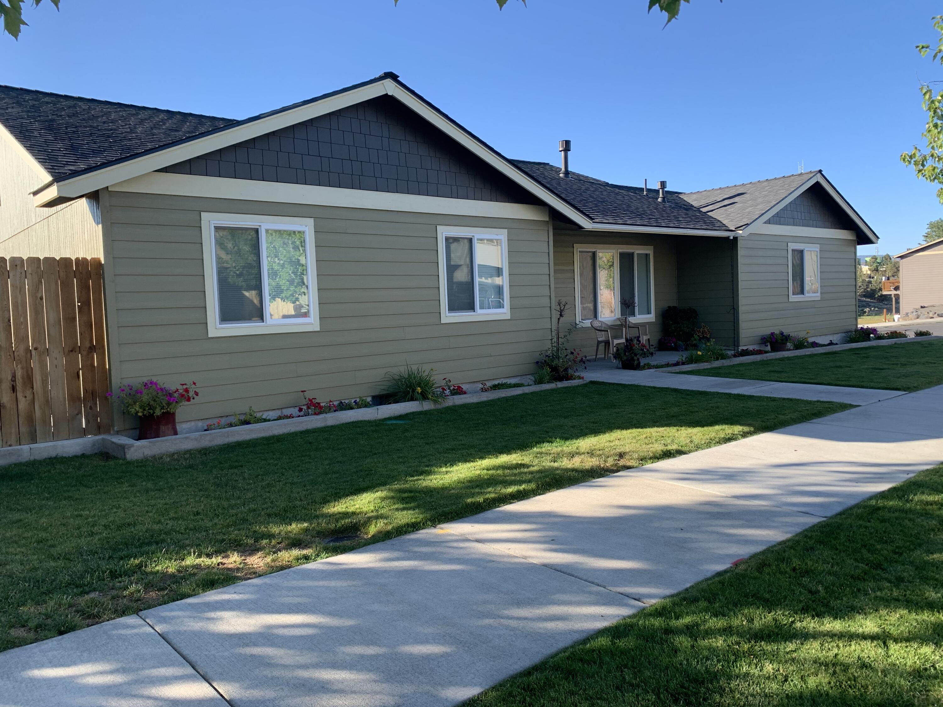 Stoneridge Terrace - Residential