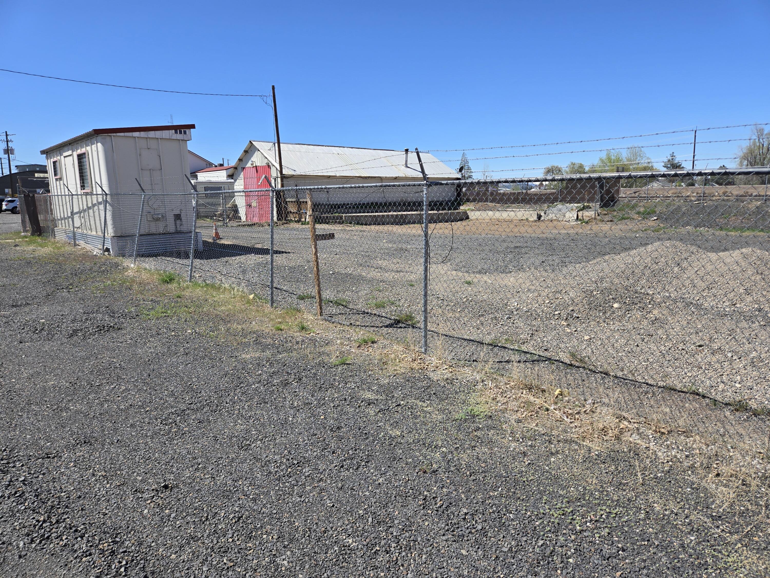 205 SE Railroad Boulevard