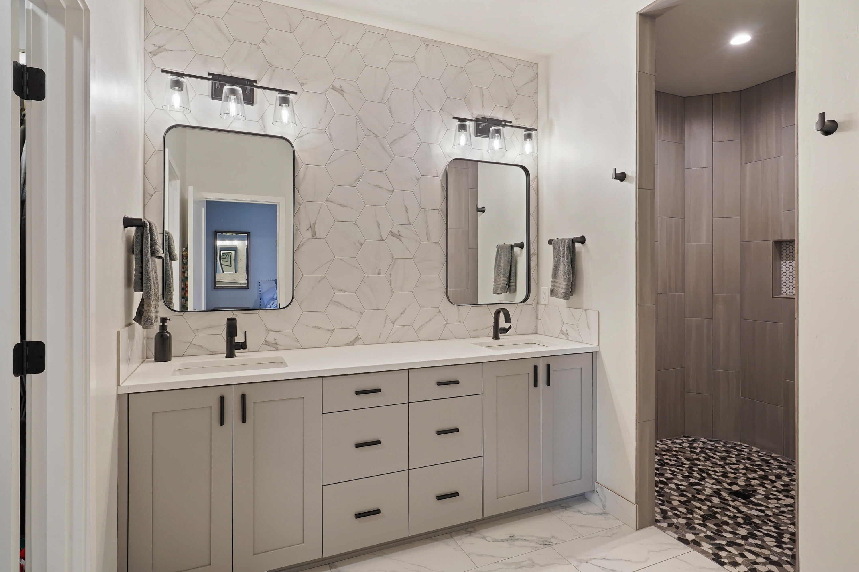 Redtail Ridge - Residential