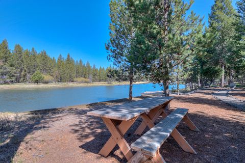 Tiny photo for 55877 Wood Duck Drive, Bend, OR 97707 (MLS # 220220183)