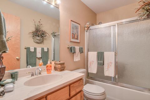 Tiny photo for 55877 Wood Duck Drive, Bend, OR 97707 (MLS # 220220183)