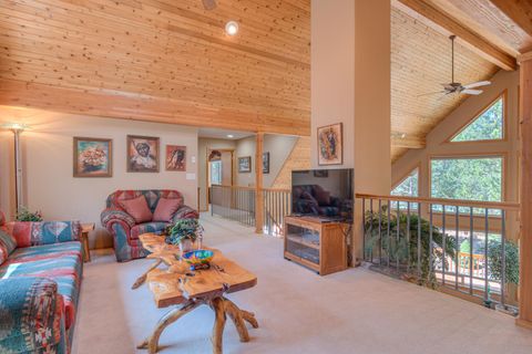 Tiny photo for 55877 Wood Duck Drive, Bend, OR 97707 (MLS # 220220183)