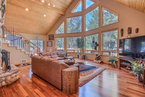 Tiny photo for 55877 Wood Duck Drive, Bend, OR 97707 (MLS # 220220183)