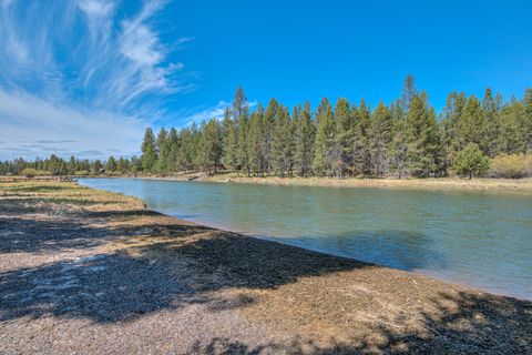 Tiny photo for 55877 Wood Duck Drive, Bend, OR 97707 (MLS # 220220183)