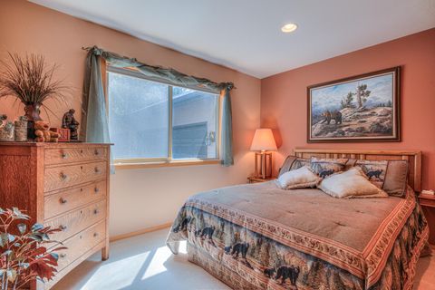 Tiny photo for 55877 Wood Duck Drive, Bend, OR 97707 (MLS # 220220183)