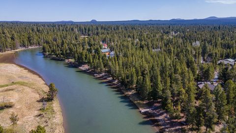 Tiny photo for 55877 Wood Duck Drive, Bend, OR 97707 (MLS # 220220183)